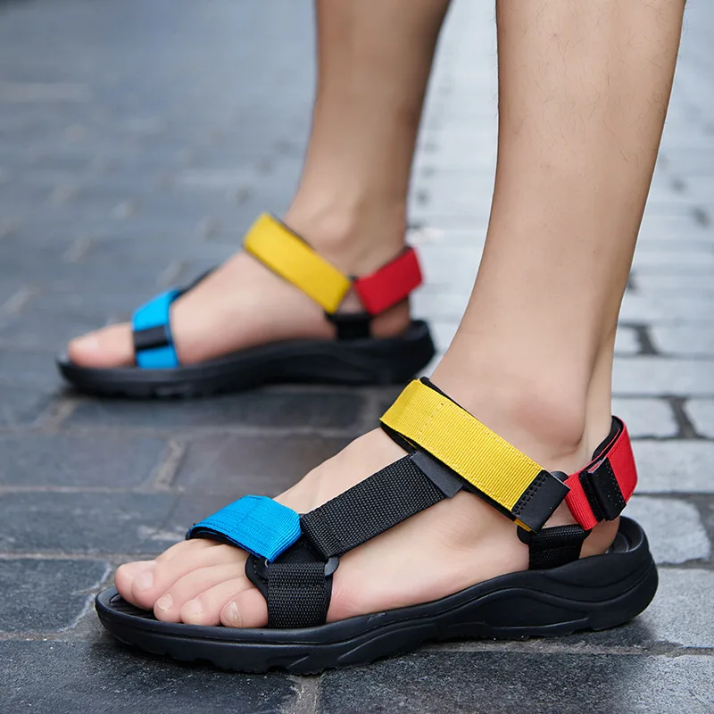 Фото Мужские Нескользящие пляжные шлепанцы уличные сандалии повседневная дешевая