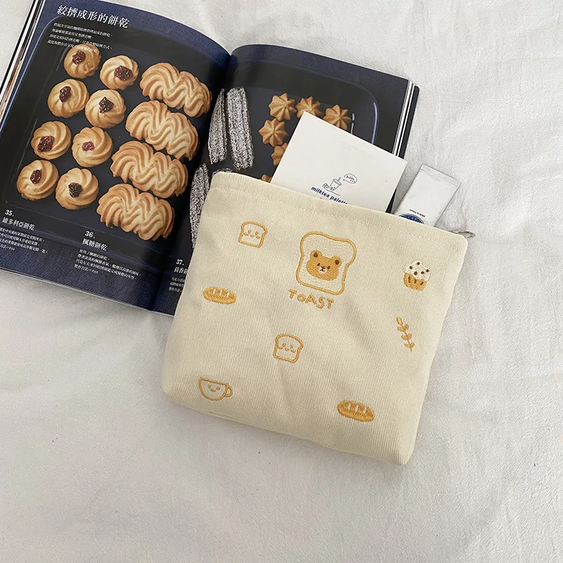 

Youda Soft Canvas Bear Embroidery Pattern Women Travel Storage Bag Toiletries Organize Cute Cosmetic Bag Portable Coin Purse