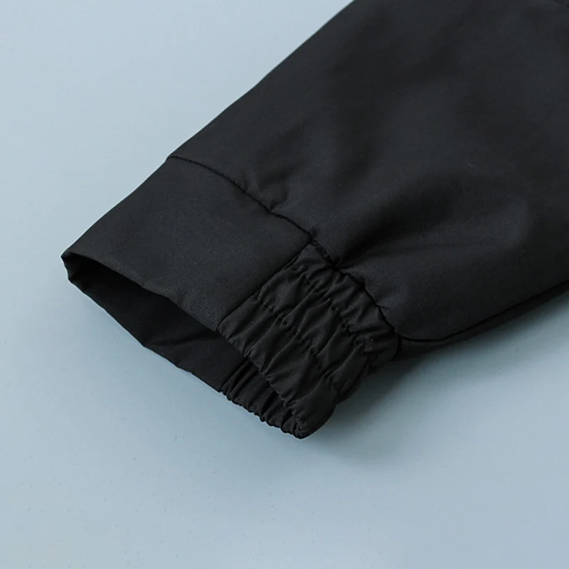 

Hoodies & Sweatshirts