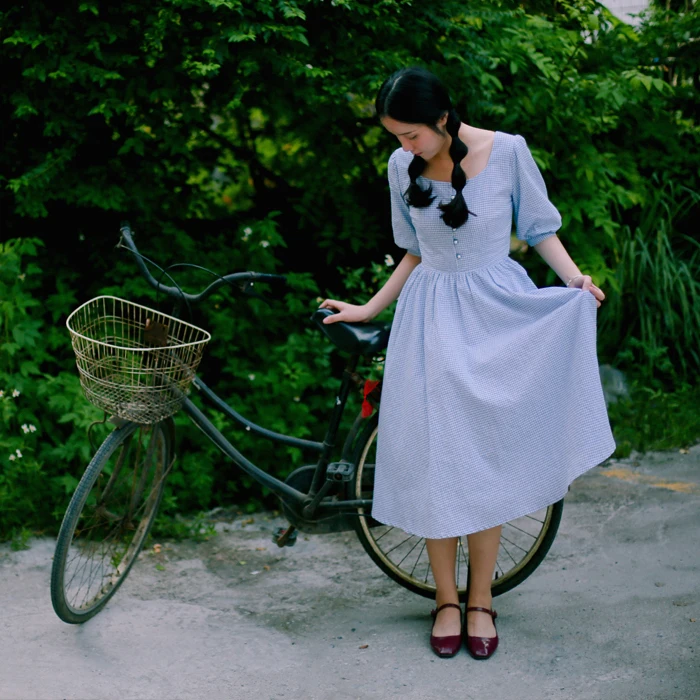 

2020 New Arrival Sweet A-line Half Ankle-length Lantern Sleeve Empire Square Collar Dresses