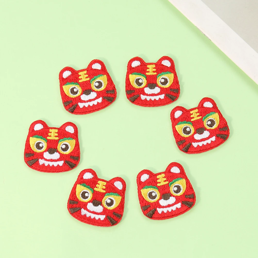 2 шт. Детские нашивки с вышивкой Тигр | Дом и сад