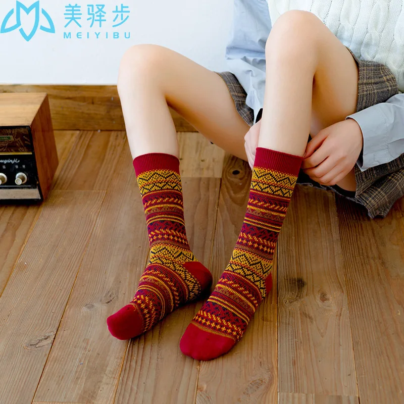 Winter Women's Socks Retro 12 Pairs Per Set National Wind Women's Stockings Cotton Socks