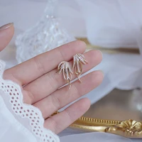 korean fashion twisted crystal earrings inlaid with zirconia temperament anti allergic exquisite feminine