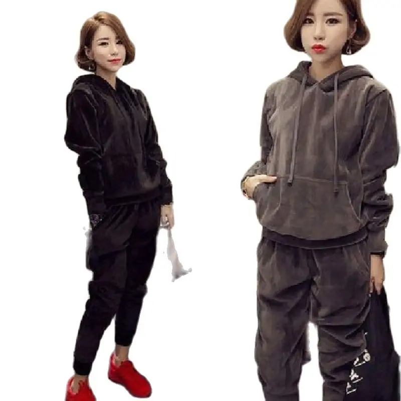 Женские костюмы женский Бархатный спортивный костюм из двух предметов