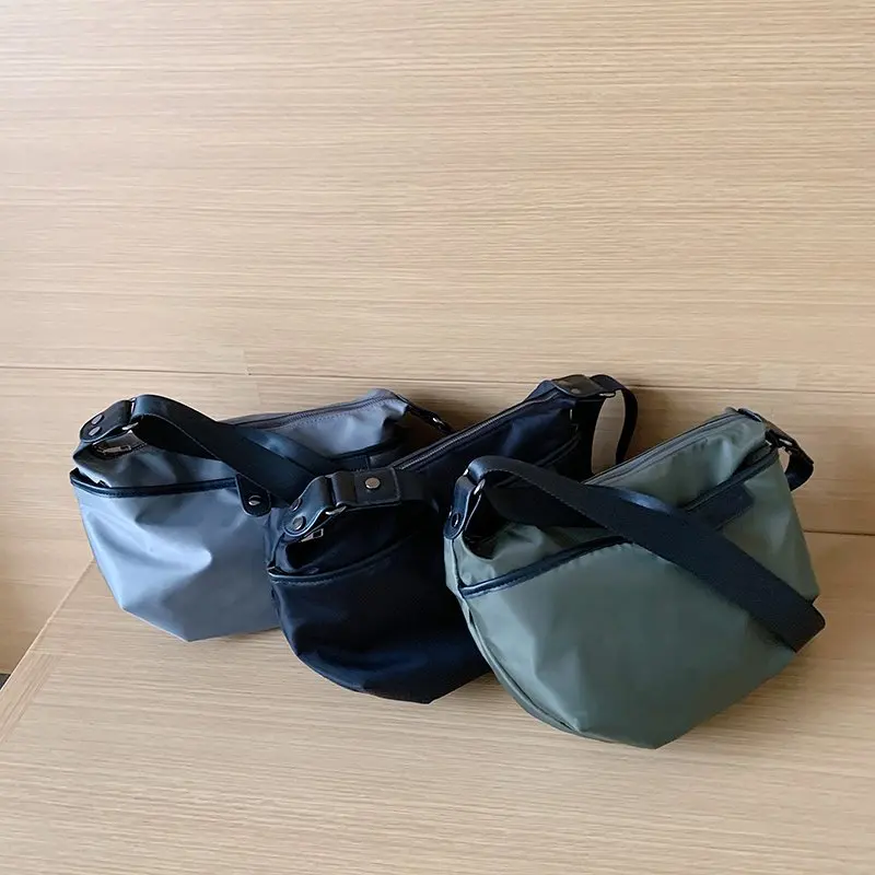 

Nylon Large Capacity Shoulder Bag Women 2021 Travel Handbag Fashion Simple Shoulder Simple Bag Ladies Cross Body Bag