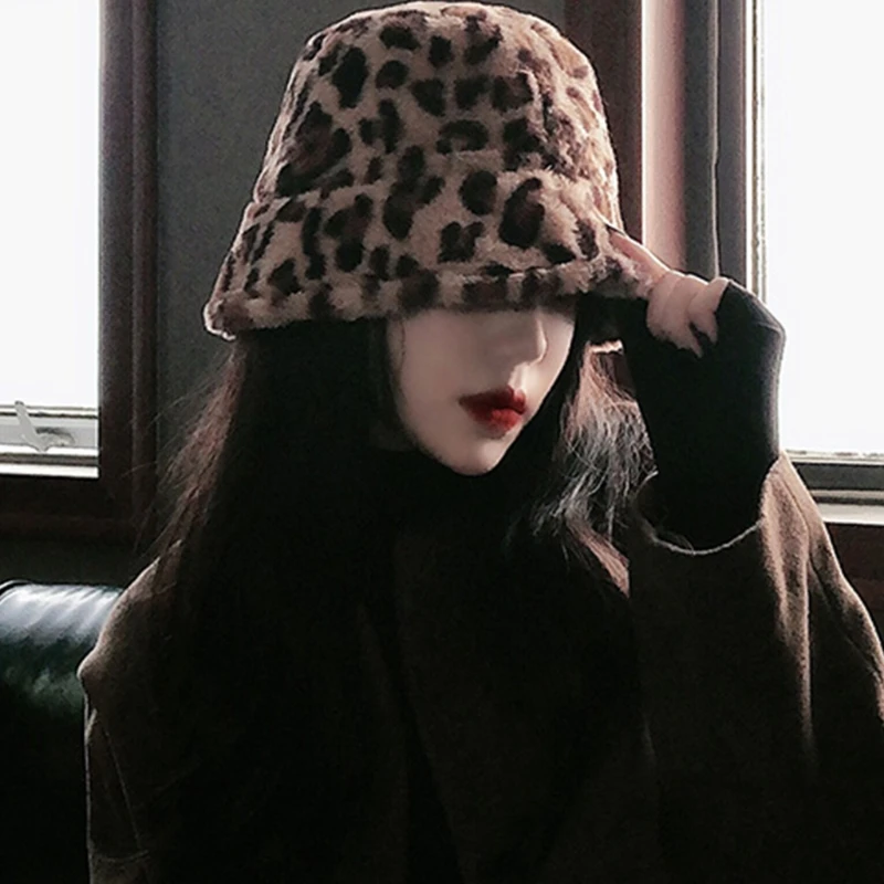 

Cute Leopard Print Plush Bucket Hat Warm Thick Fluffy Fisherman Hat Outdoor Trendy All-match Women for Autumn Winter
