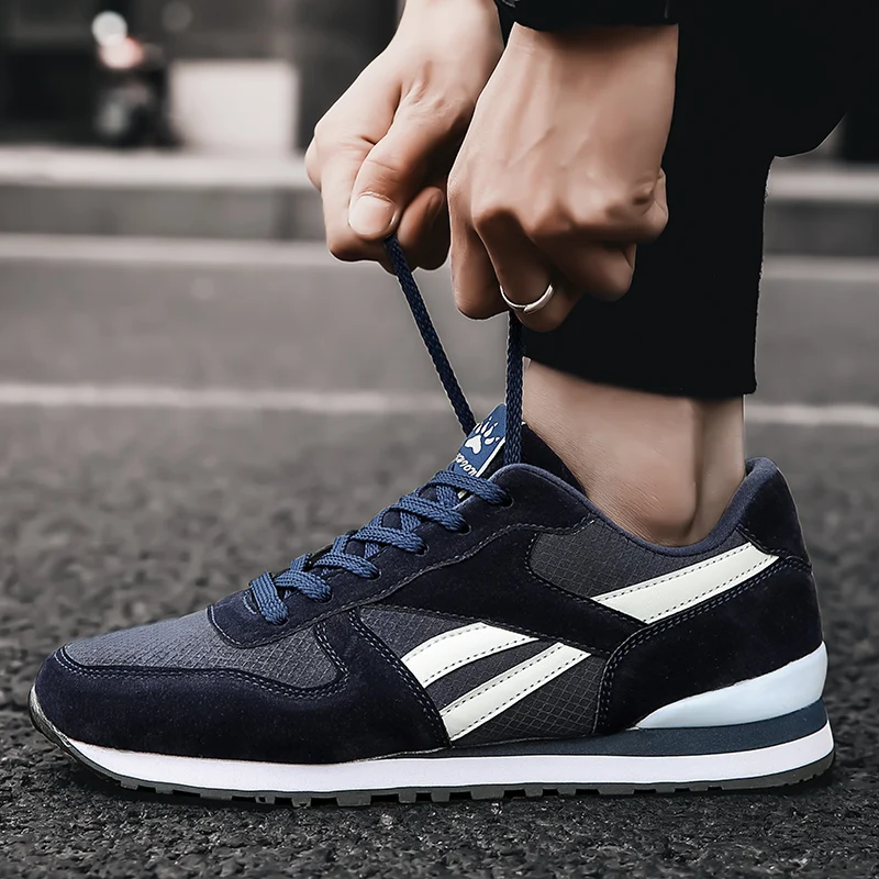 

Men's Genuine Leather Sneakers Breathable Casual Running Shoes Non-slip Outdoor Walking Shoes Lightweight Lace-up Men Flat Shoes