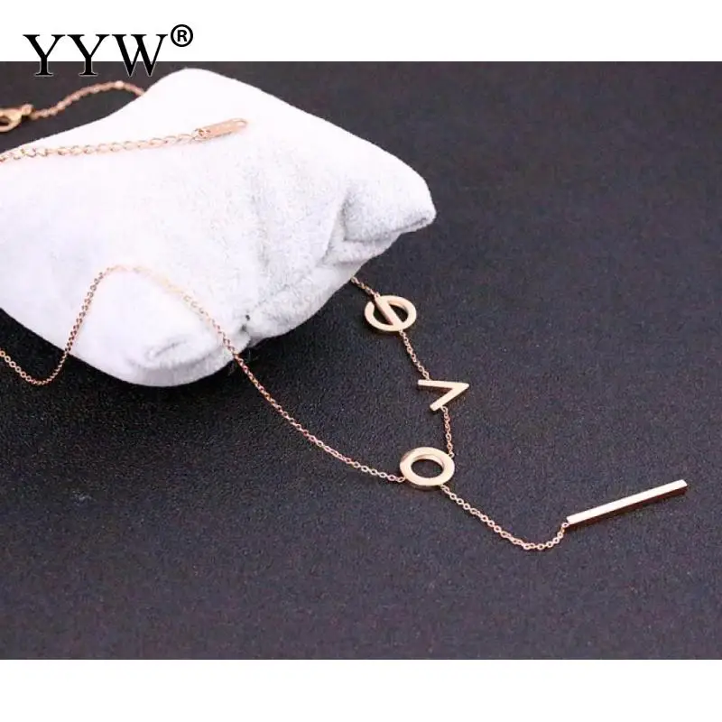 

Temperament Love Pendant Titanium Steel Jewelry Short Necklace Fashion Rose Gold Clavicle Chain For Female Daily Wear Or Match