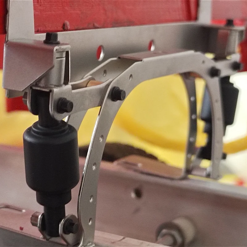 металлический корпус кузов