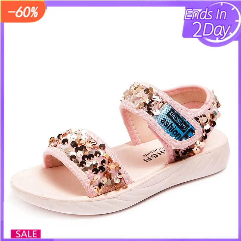 

2021 Summer Fashion Girl Glowing Shoe Kawaii Flat Beach Shoes Wild Children's Shoes Summer Wild Beach Sandals Soft Soled Sandals