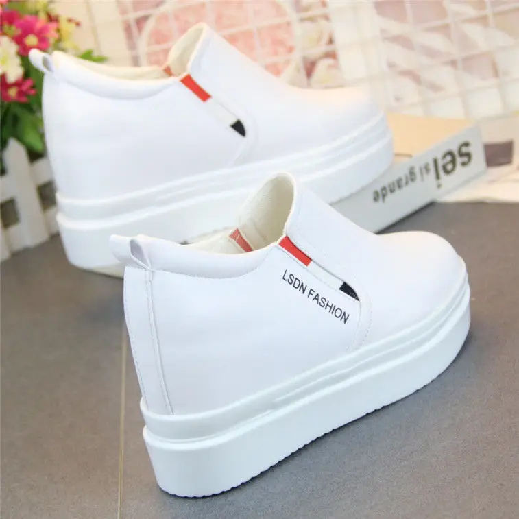 

Spring and Autumn New Inner Height Increase Height 9cm Slim Women's All-match Leather Surface Pedal Student Chic Shoes Loafers