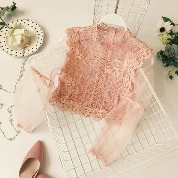 

New Arrival Ladies Mesh Lace Hook Flower Lantern Sleeve Loose Retro Short Pullover Blouse Shirts Women Fashion Cute Voile Suits