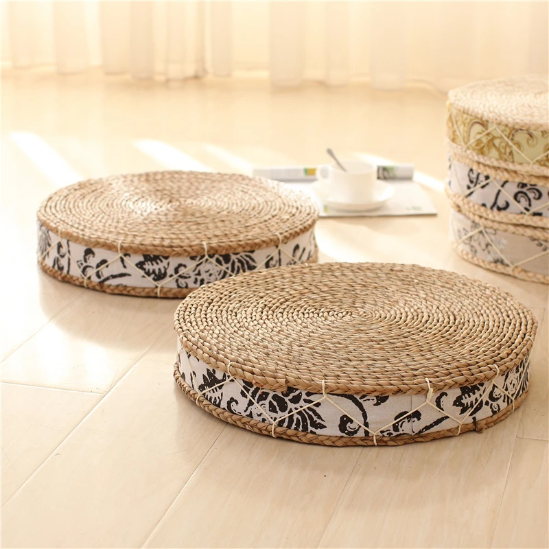 

Grass-made futon cushions thickened sponge Japanese cushion tatami floating window yoga meditation mats worship meditation 60cm