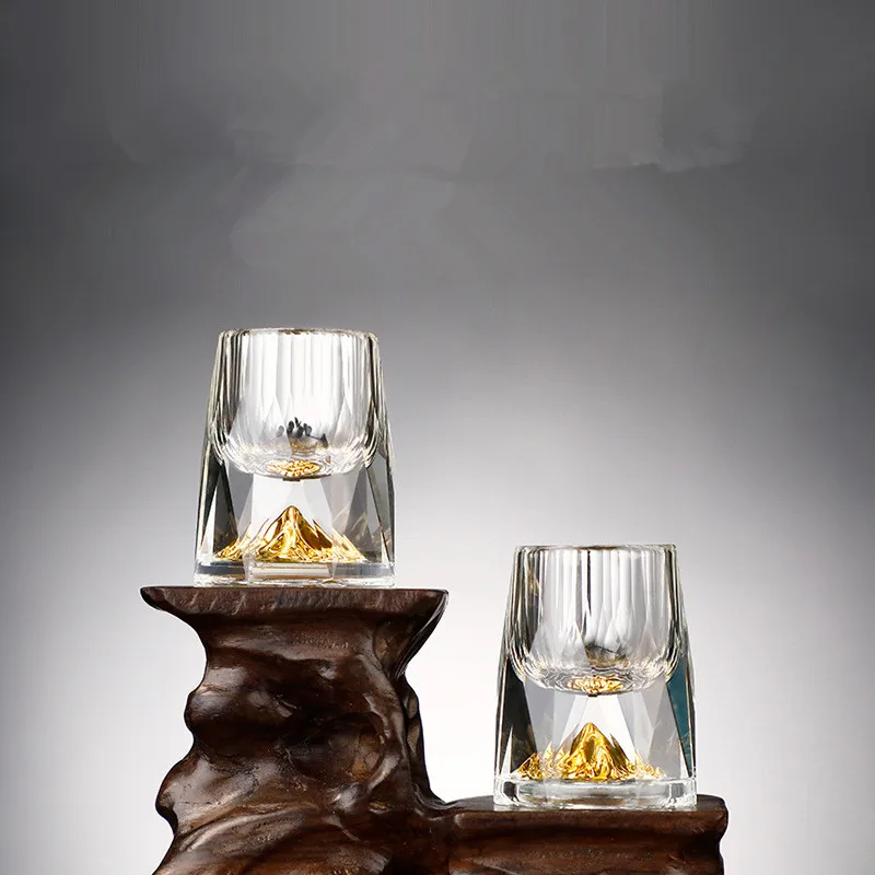 

Crystal Glass Gold Foil Shot Glasses for Vodka Glass Home High-End Wine Set Double Glass Wine Cup for Home Bar Liquor Cups