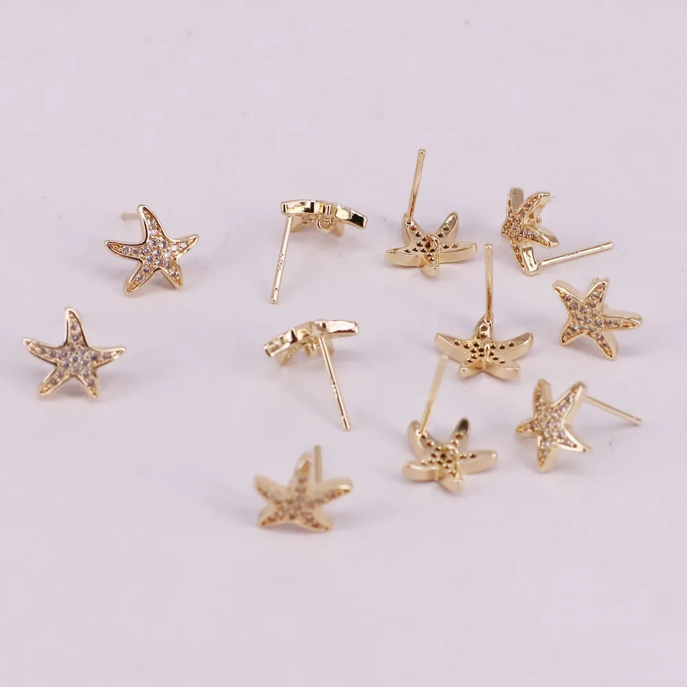 Латунные серьги-гвоздики в виде морской звезды с серебряным кубическим