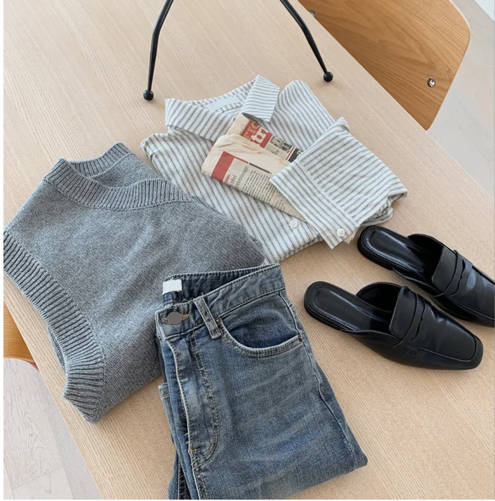 

NEW Overszie Women Sweater 2 Piece Sets Womens vest Knitted Suits knitting sweaters Long Sleeve stripe blouse sold separately