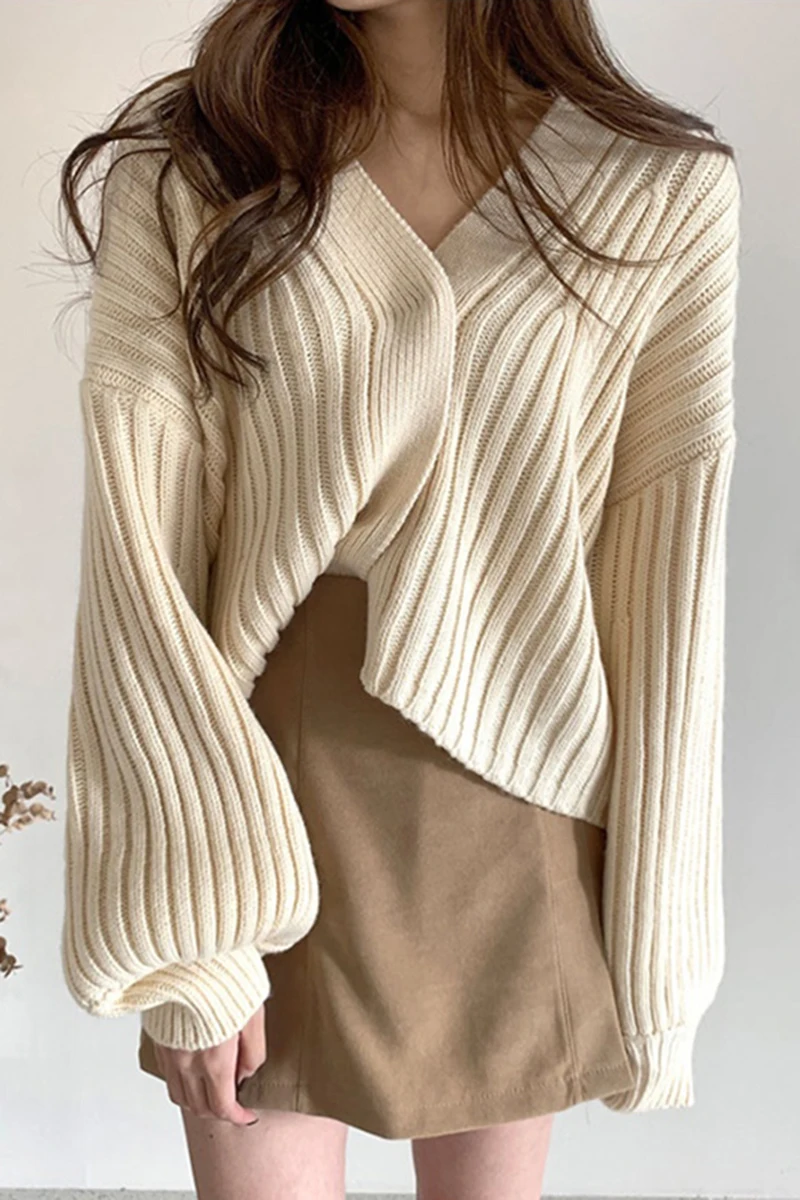 

Korean chic early autumn gentle V-neck pit strip design single-breasted lantern sleeve sweater jacket women
