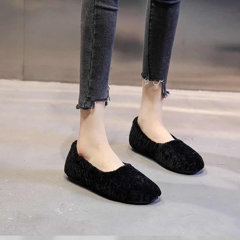 

Cotton shoes 2020 new winter and autumn Korean version of all-match casual real wool women's shoes flat plus fluffy shoes women