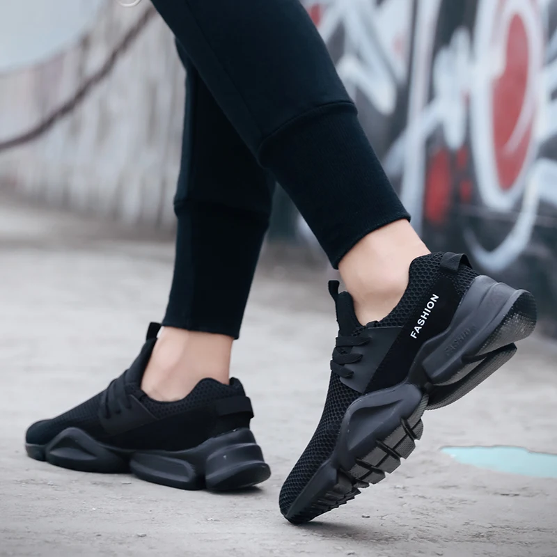 Мужская спортивная обувь кроссовки для тенниса мужские не сужающиеся книзу