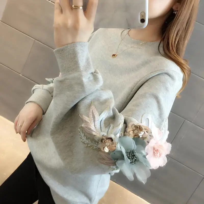 

O Neck Long Sleeve Ins Warm Sweatshirt Thicked Flower Embroidery Hoodies Autumn Spring 2020 New Solid Ladies