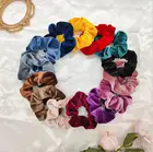 Резинка для волос женская, бархатная, ярких цветов