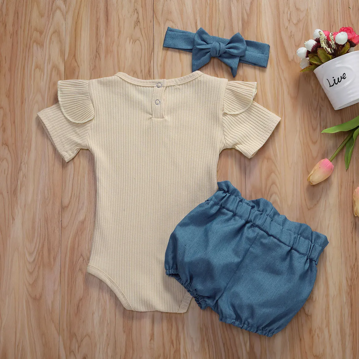 

3pcs Newest Summer Toddler Infant Baby Girl Cotton Casual Outfits Set Solid Color Bodysuit Shorts Headband Cute Baby Clothes