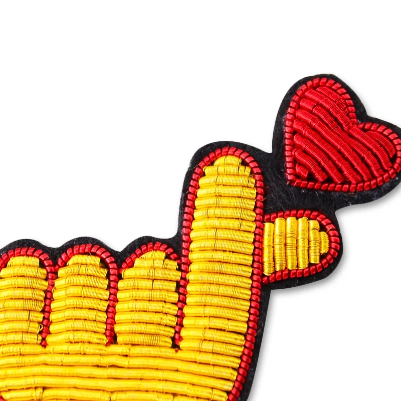 

Indian silk jewelry handmade embroidery love finger brooch pin cartoon brooch men and women accessories