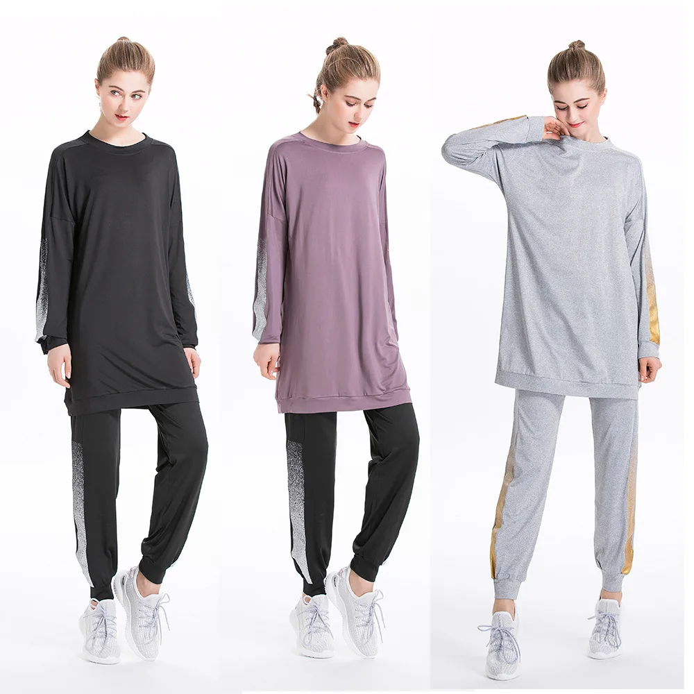 

2021 new Autumn and winter new Middle East Arab Hui Muslim sports casual color matching crew neck sportswear suit Yoga running
