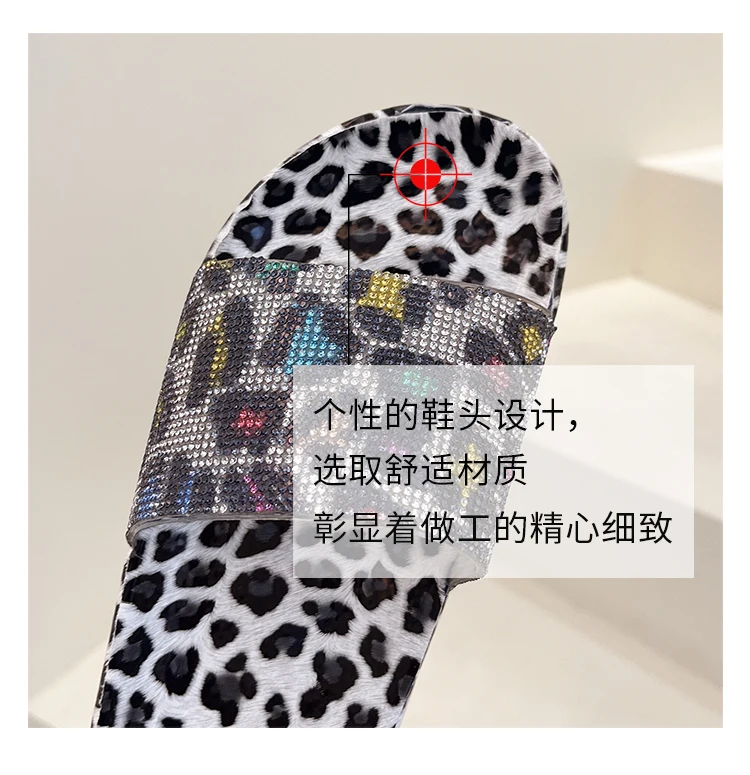 

Plus size sandals and slippers women 2021 models women's shoes European and American flat rhinestone flip-flops