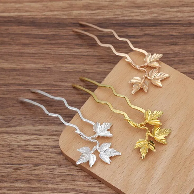

SIXTY TOWFISH 2 Pieces DIY Jewelry Accessories Handmade Materials Charms Metal Flower Filigree Flower Slice Hairpin