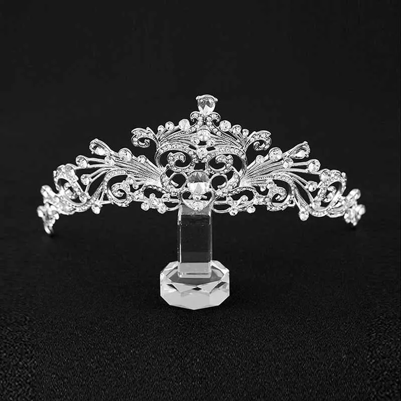 Женская диадема для волос FORSEVEN серебряного цвета с кристаллами в виде сердца