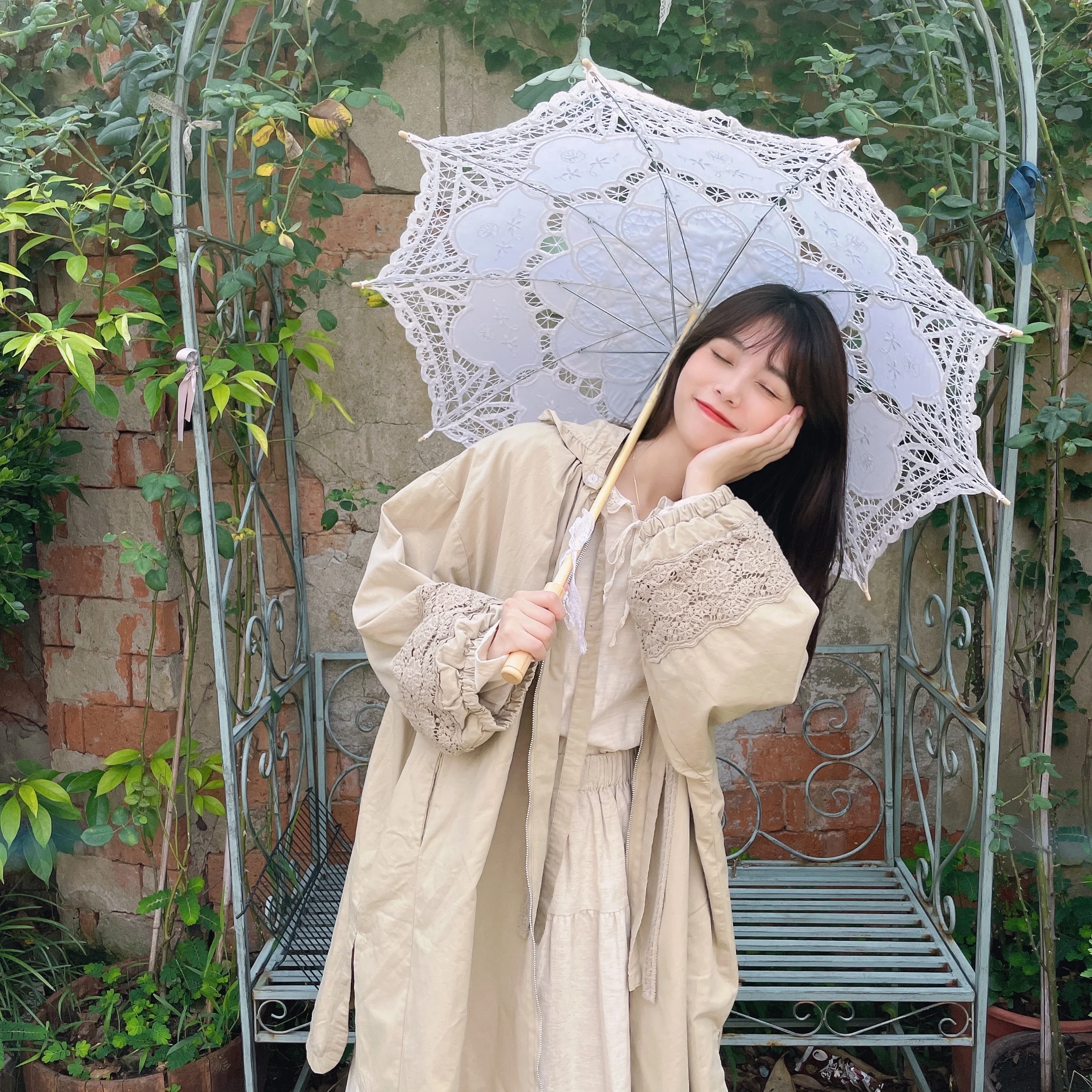 Осенняя Женская Ретро кружевная Ветровка цвета хаки средней длины со съемной