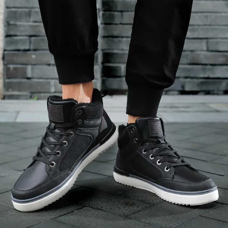 Ботинки мужские кожаные на шнуровке повседневные удобные полуботинки модная