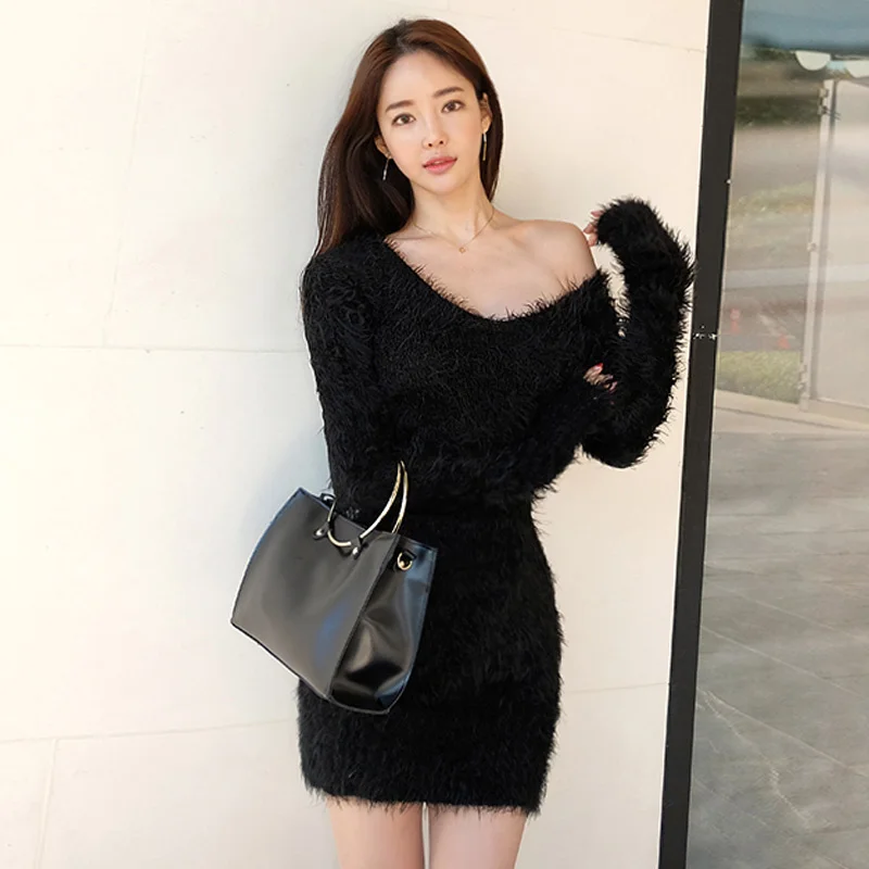 

Женское вязаное платье с мехом норки, с V-образным вырезом