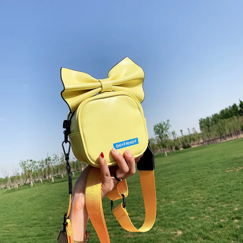 

Womens Handbags Ins Fashionable Summer Female 2021 New Cute Bow Small Square Foreign Style Popular Cross Mouth Red Bag Purses