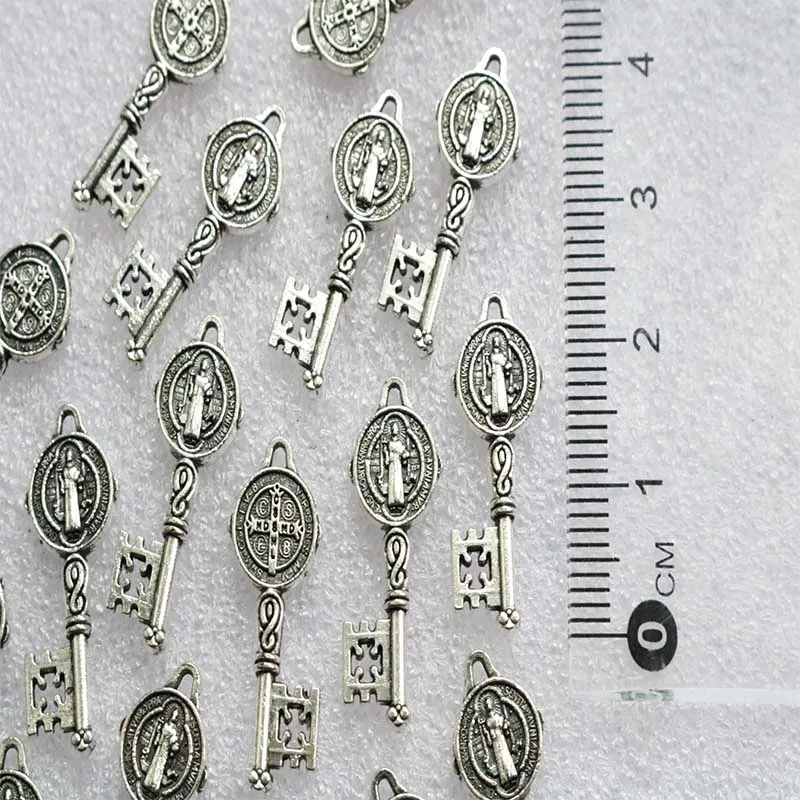 Религиозная Подвеска &quotИисус&quot маленький крестообразный амулет от San Benito|Шармы|