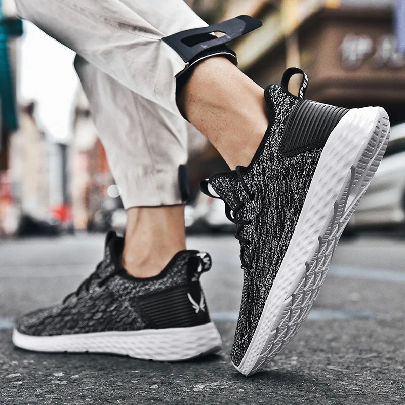 

Spring Autumn Men's Casual Shoes Light Joker Simple Breathable Sports Shoes Rubber Non-slip Air Cushion Damping Running Shoes