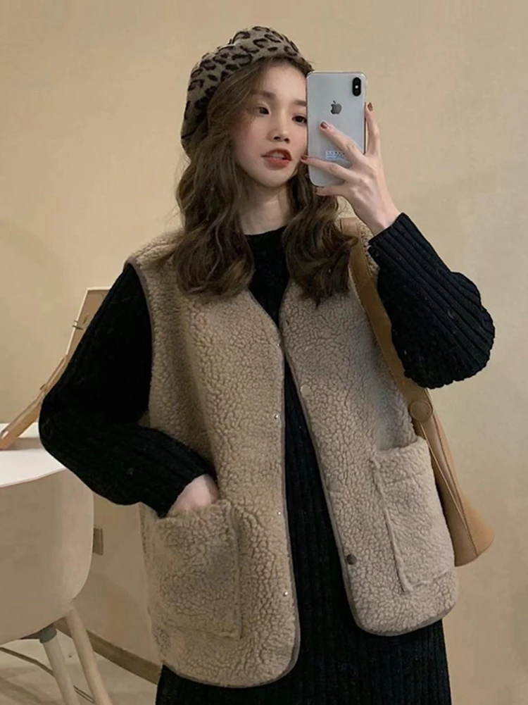 

Autumn Winter Women Waistcoat Loose Vintage French Style Imitation Lamb Cashmere Warm Sweet Student Girlfriend Sleeveless Vest