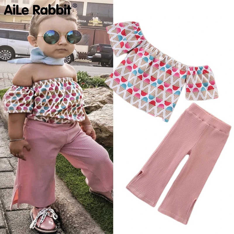 

Модный комплект одежды для девочек рубашка с надписью на плечо и штаны комплект из 2 предметов расклешенные штаны комплект детской одежды с ...