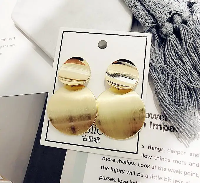 

New lug 2020 chic retro geometry round Gothic gold long earrings