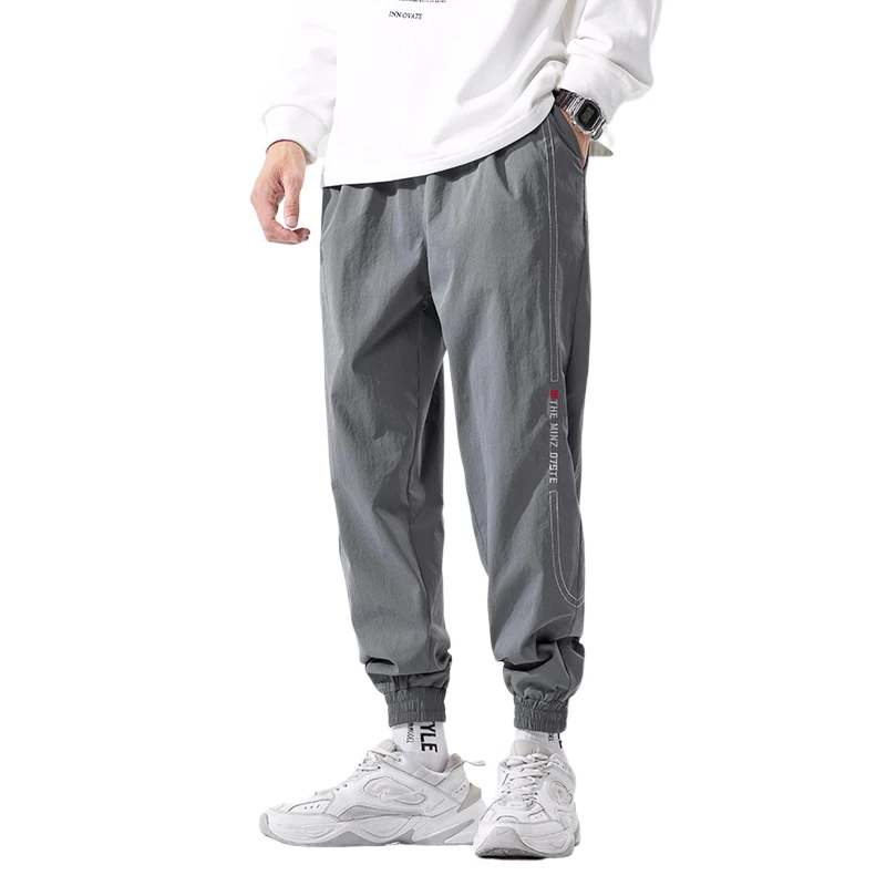 

Men Hip Hop Black Cargo Pants joggers Sweatpants Overalls Men Ribbons Streetwear Harem Pants men's Fashions Trousers