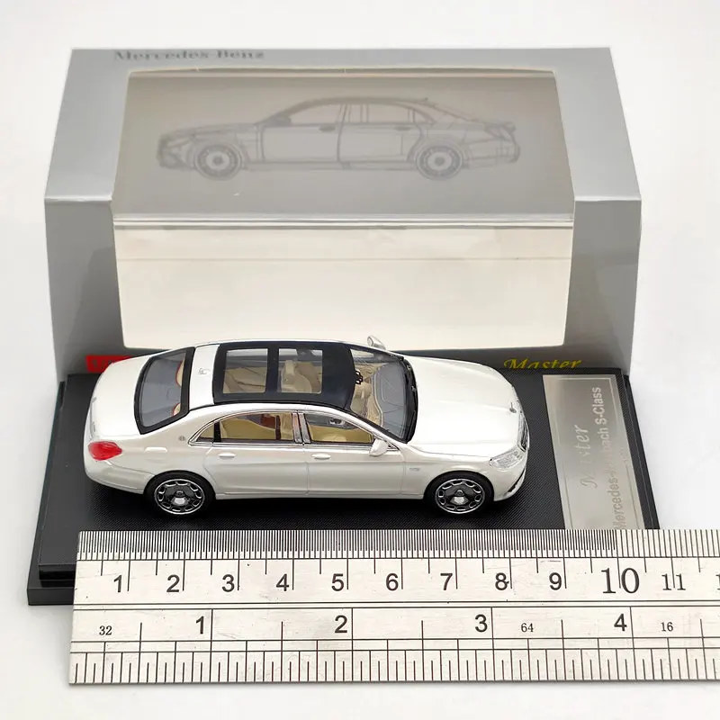 

New Master 1:64 Maybach S680 Diecast Toys Models Car Collection Gifts White