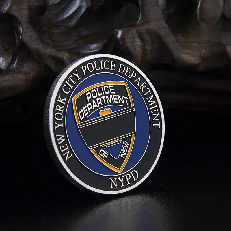 

Blue Lives Matter Souvenir Coin Thin Blue Line Skull Pattern Commemorative Coin New York City Police Department Collectible Coin
