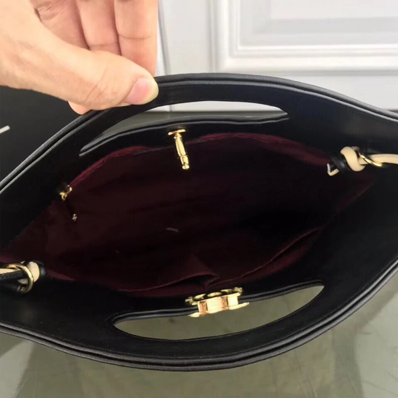 

2021 Women Messenger Bag High Capacity White Genuine Leather Women Casual Single Shoulde Bag Classic Portable Female Hand Bag