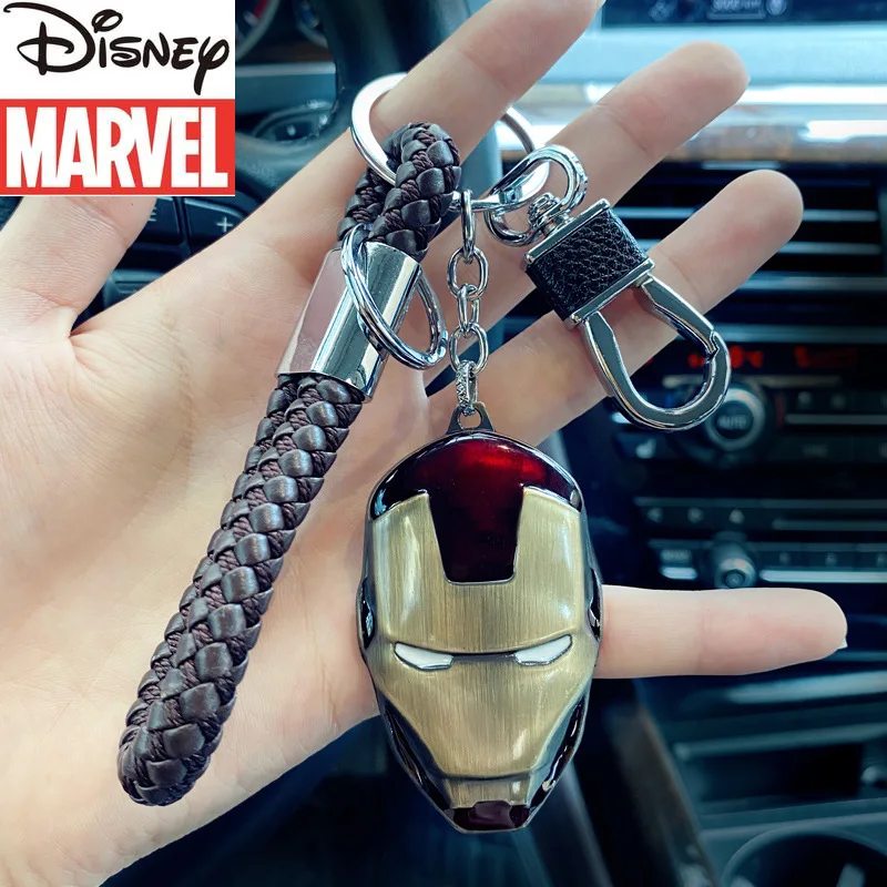 

2021 New Disney Avenger Key Chain High-end Fashion Creative Leather Rope Shield Car Key Chain Pendant Bag Jewelry Gift