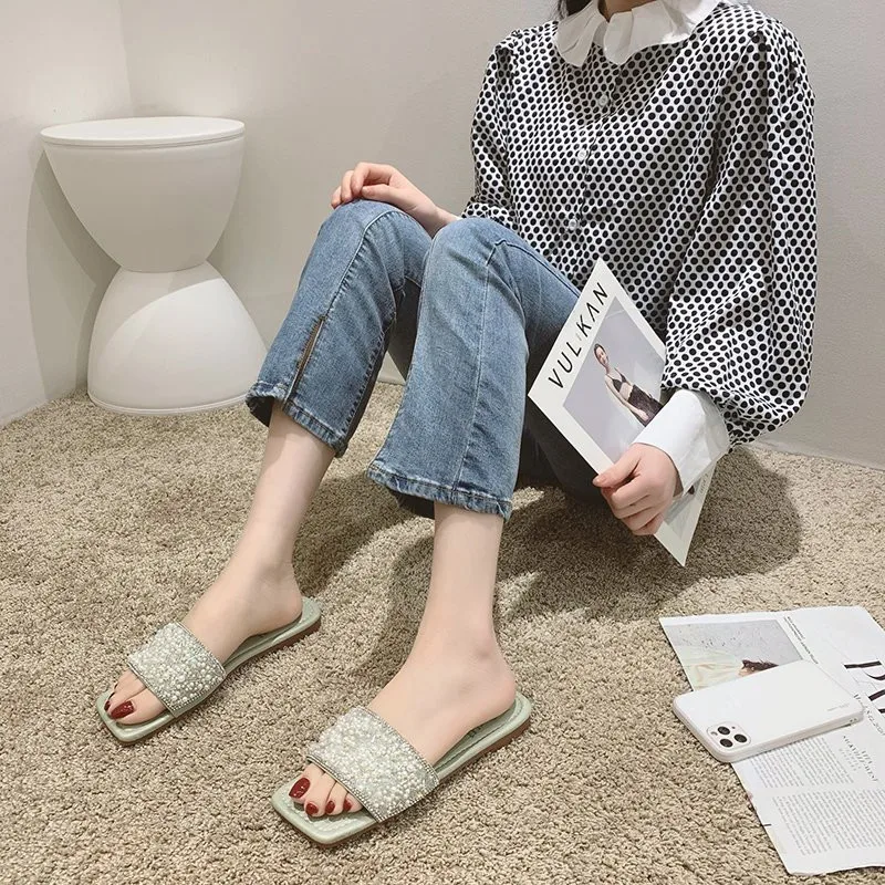 

Flat Shoes Female String Bead Womens Slippers Outdoor Pantofle Glitter Slides Fashion 2021 Jelly Luxury Summer Rubber Basic Crys