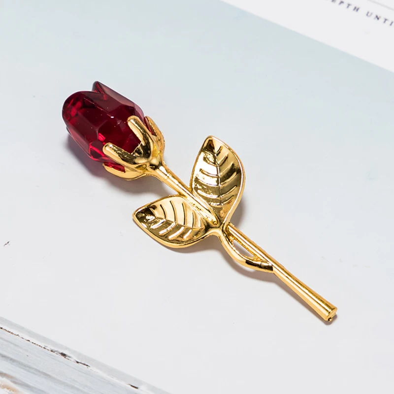 Красота и с рисунком из мультфильма Красавица Чудовище украшением в виде