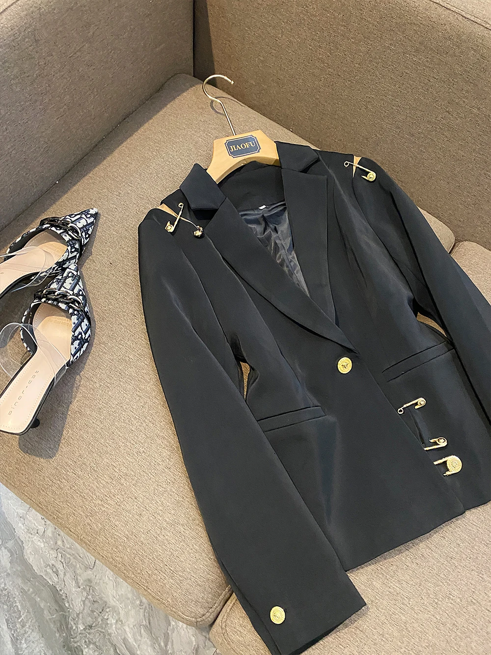 Высококачественные Звездные Модели черные осенне-зимние модели металлических