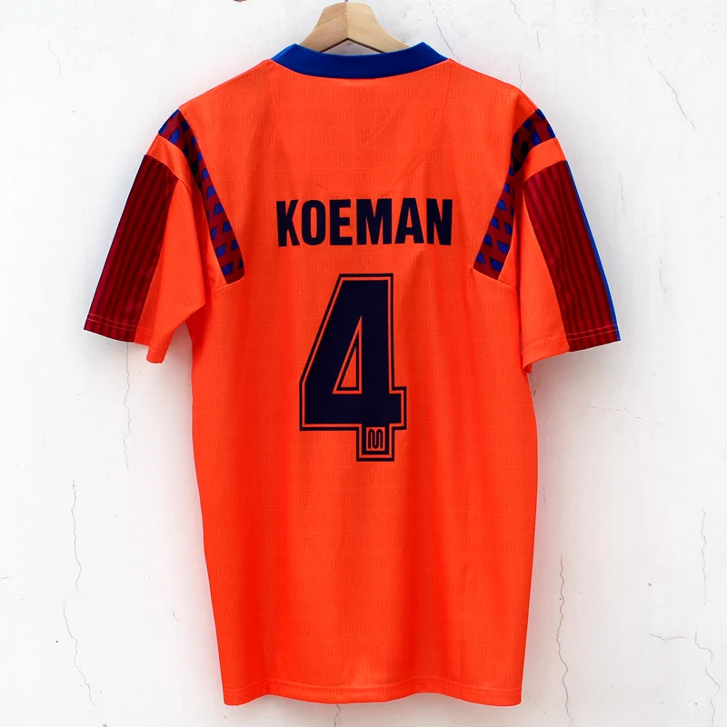 

11991 1992 Retro Football Jersey Home Messi 10 Football Jersey Camiseta Uniform Wear and Spot