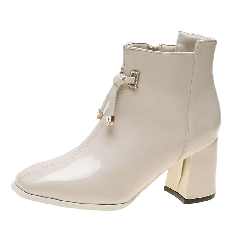 Женские ботинки из блестящей лакированной кожи коллекция 2019 года сезон